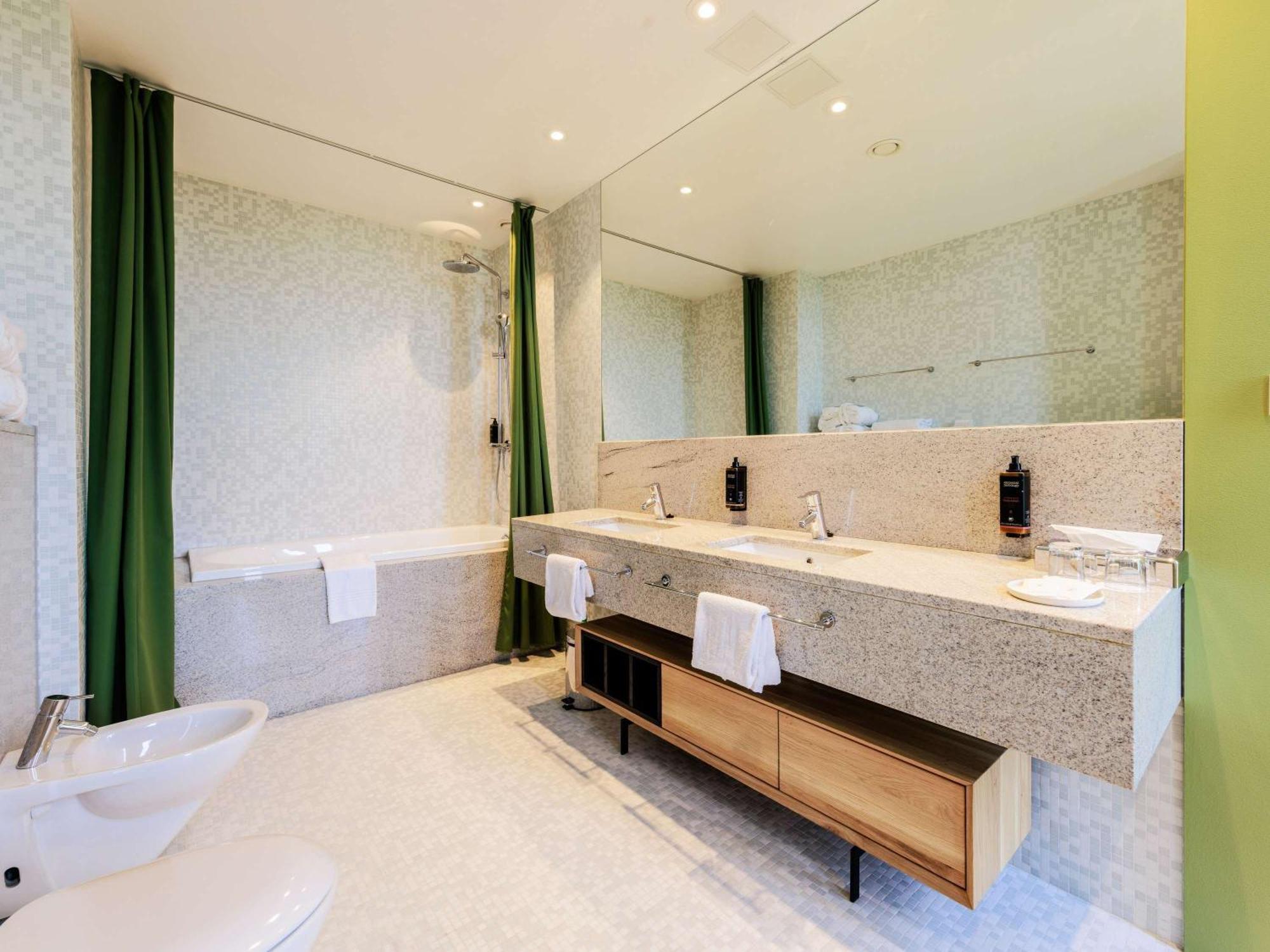 Mercure Tallinn Exterior photo
